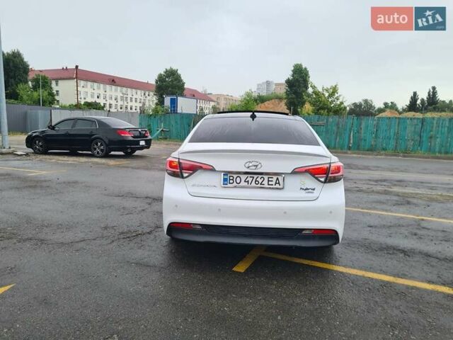 Хендай Соната 2017 в Киеве на Automoto.ua Белый Хендай Соната, объемом двигателя 2 л и пробегом 180 тыс. км за 14500 $, фото 6 на Automoto.ua