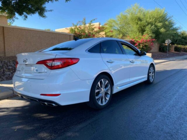 Хендай Соната 2017 в Одессе на Automoto.ua Белый Хендай Соната, объемом двигателя 2.4 л и пробегом 64 тыс. км за 3250 $, фото 2 на Automoto.ua