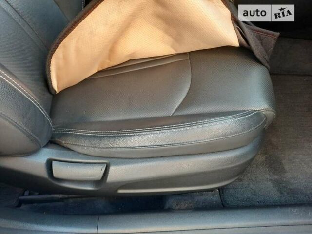 Белый Хендай Соната, объемом двигателя 2 л и пробегом 252 тыс. км за 13700 $, фото 19 на Automoto.ua