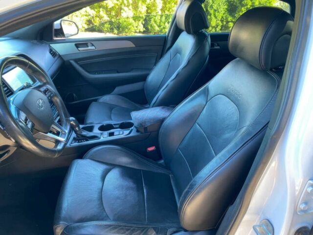 Хендай Соната 2017 в Одессе на Automoto.ua Белый Хендай Соната, объемом двигателя 2.4 л и пробегом 64 тыс. км за 3250 $, фото 5 на Automoto.ua