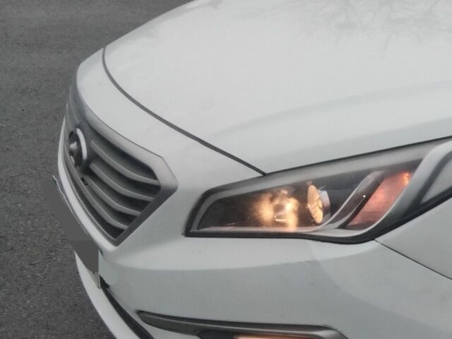 Белый Хендай Соната, объемом двигателя 2 л и пробегом 555 тыс. км за 7500 $, фото 2 на Automoto.ua