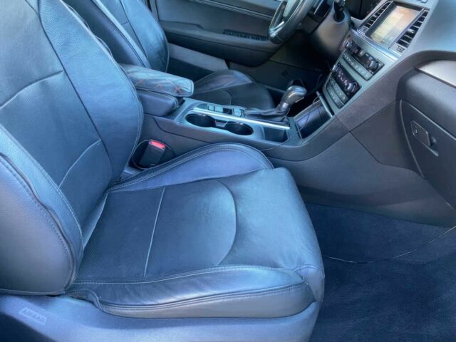 Хендай Соната 2017 в Одессе на Automoto.ua Белый Хендай Соната, объемом двигателя 2.4 л и пробегом 64 тыс. км за 3250 $, фото 9 на Automoto.ua