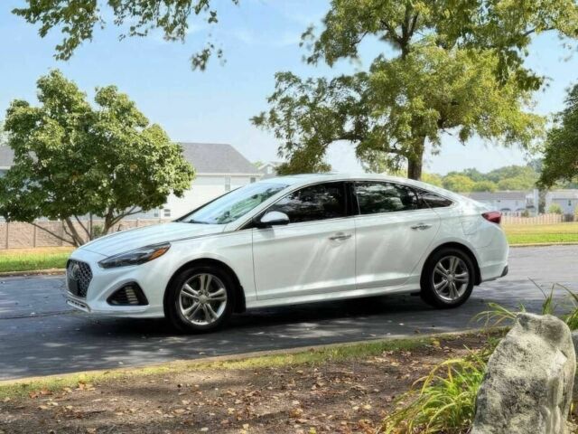 Білий Хендай Соната, об'ємом двигуна 2.4 л та пробігом 35 тис. км за 2900 $, фото 3 на Automoto.ua