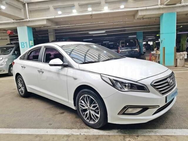 Хендай Соната 2018 у Києві на Automoto.ua Білий Хендай Соната, об'ємом двигуна 2 л та пробігом 200 тис. км за 10500 $, фото 2 на Automoto.ua