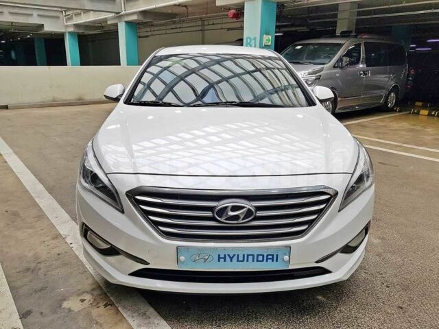 Хендай Соната 2018 у Києві на Automoto.ua Білий Хендай Соната, об'ємом двигуна 2 л та пробігом 200 тис. км за 10500 $, фото 1 на Automoto.ua