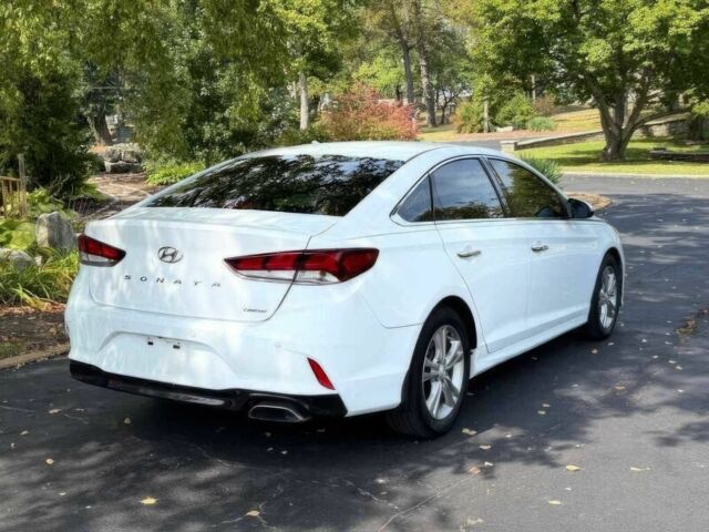 Білий Хендай Соната, об'ємом двигуна 2.4 л та пробігом 35 тис. км за 2900 $, фото 7 на Automoto.ua