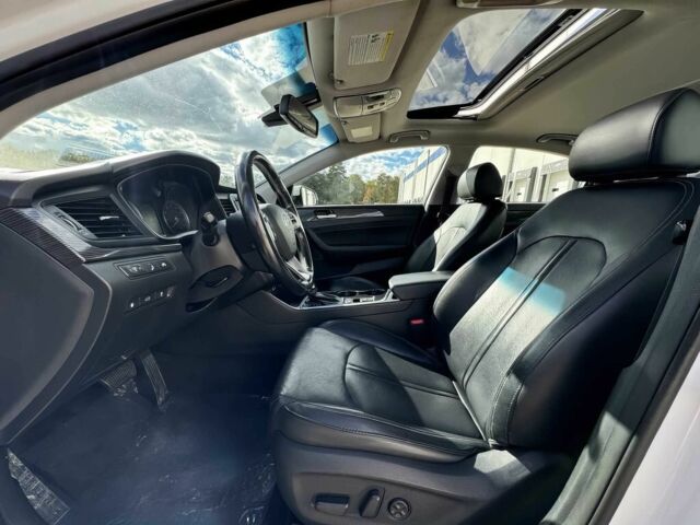 Белый Хендай Соната, объемом двигателя 2.4 л и пробегом 47 тыс. км за 8400 $, фото 9 на Automoto.ua