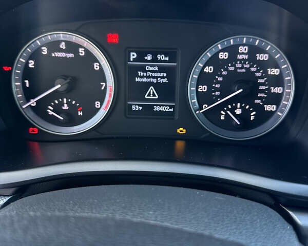 Білий Хендай Соната, об'ємом двигуна 2.5 л та пробігом 62 тис. км за 14500 $, фото 10 на Automoto.ua