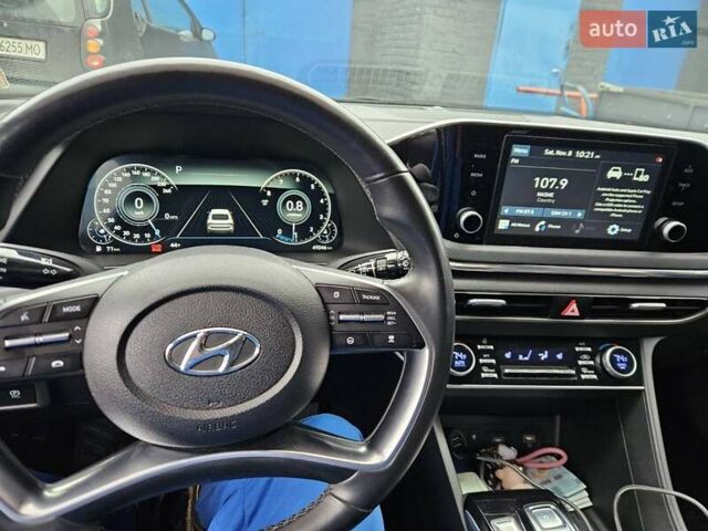 Білий Хендай Соната, об'ємом двигуна 2.5 л та пробігом 49 тис. км за 18599 $, фото 12 на Automoto.ua