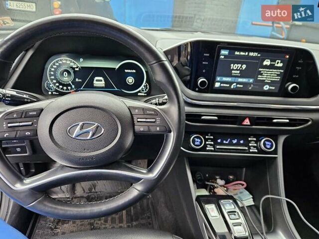 Білий Хендай Соната, об'ємом двигуна 2.5 л та пробігом 49 тис. км за 18599 $, фото 13 на Automoto.ua