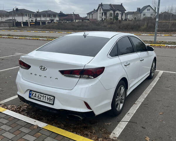 Белый Хендай Соната, объемом двигателя 2.4 л и пробегом 150 тыс. км за 13500 $, фото 8 на Automoto.ua