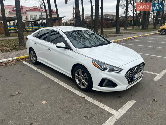 Белый Хендай Соната, объемом двигателя 2.4 л и пробегом 150 тыс. км за 13500 $, фото 12 на Automoto.ua