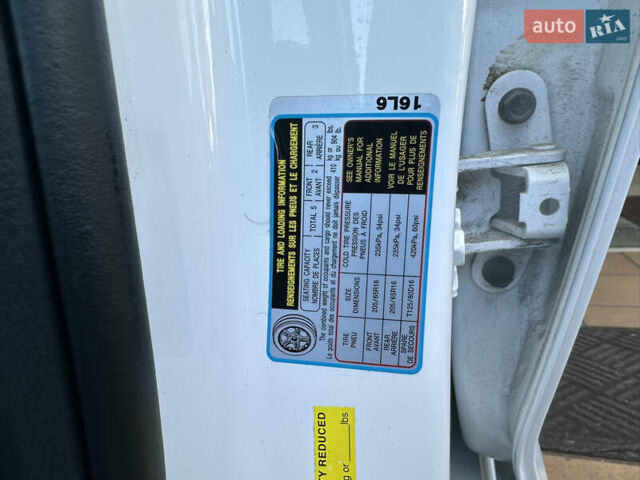 Білий Хендай Соната, об'ємом двигуна 2.5 л та пробігом 62 тис. км за 14500 $, фото 15 на Automoto.ua