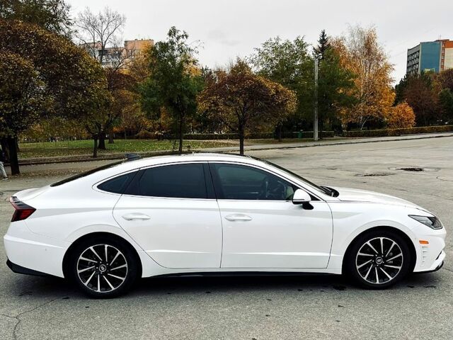 Белый Хендай Соната, объемом двигателя 1.6 л и пробегом 55 тыс. км за 21400 $, фото 8 на Automoto.ua