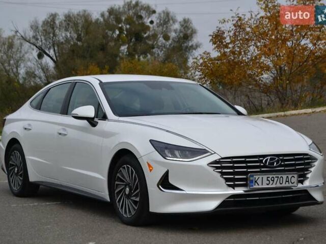 Белый Хендай Соната, объемом двигателя 2 л и пробегом 95 тыс. км за 20900 $, фото 26 на Automoto.ua