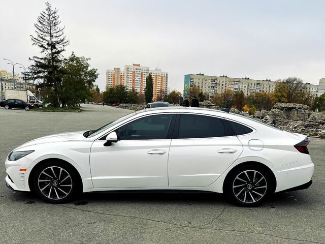 Белый Хендай Соната, объемом двигателя 1.6 л и пробегом 55 тыс. км за 21400 $, фото 10 на Automoto.ua