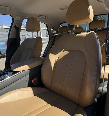 Белый Хендай Соната, объемом двигателя 2 л и пробегом 70 тыс. км за 26900 $, фото 18 на Automoto.ua