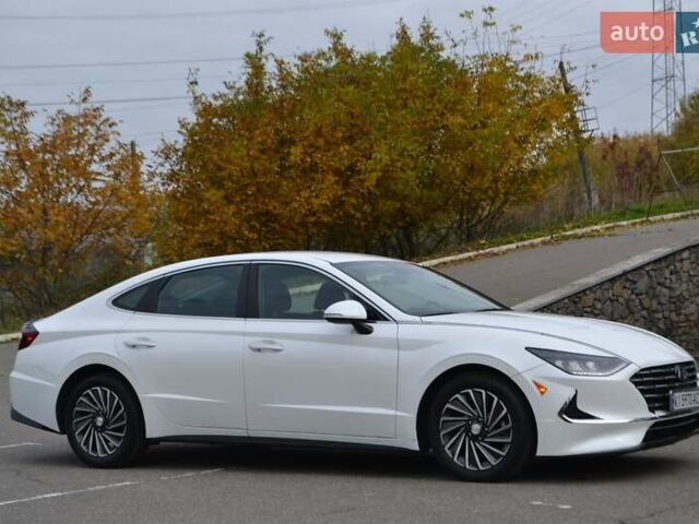 Белый Хендай Соната, объемом двигателя 2 л и пробегом 95 тыс. км за 20900 $, фото 34 на Automoto.ua