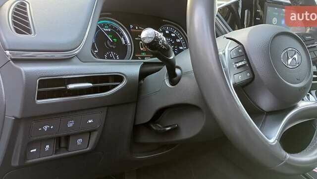 Білий Хендай Соната, об'ємом двигуна 2 л та пробігом 43 тис. км за 23550 $, фото 7 на Automoto.ua