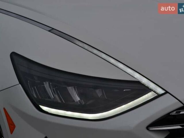 Белый Хендай Соната, объемом двигателя 2 л и пробегом 95 тыс. км за 20900 $, фото 43 на Automoto.ua