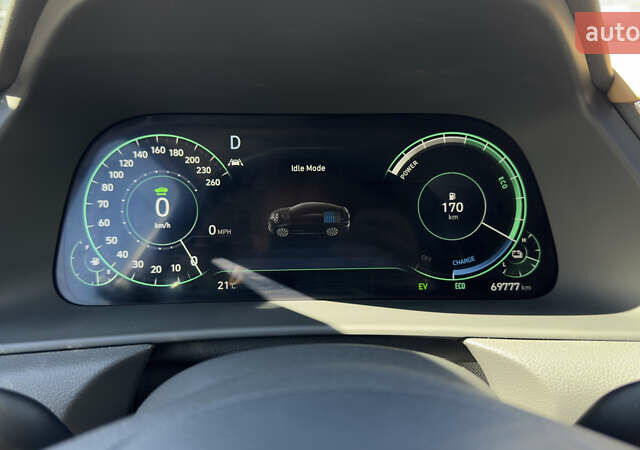 Белый Хендай Соната, объемом двигателя 2 л и пробегом 70 тыс. км за 26900 $, фото 21 на Automoto.ua