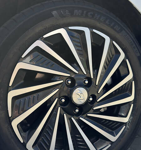 Белый Хендай Соната, объемом двигателя 2 л и пробегом 70 тыс. км за 26900 $, фото 36 на Automoto.ua