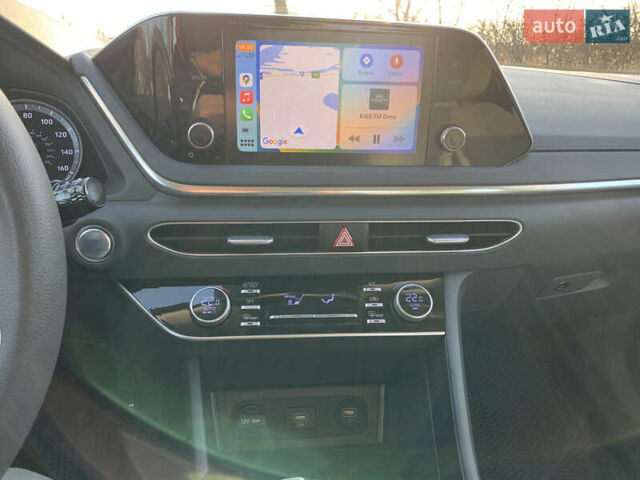 Белый Хендай Соната, объемом двигателя 2 л и пробегом 20 тыс. км за 27800 $, фото 57 на Automoto.ua