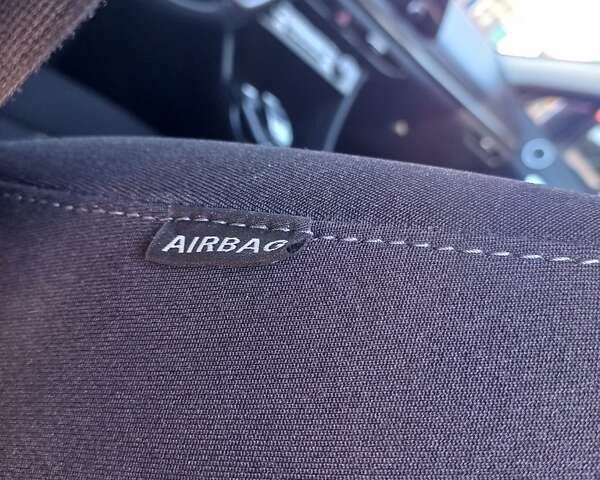 Белый Хендай Соната, объемом двигателя 2 л и пробегом 80 тыс. км за 21500 $, фото 18 на Automoto.ua