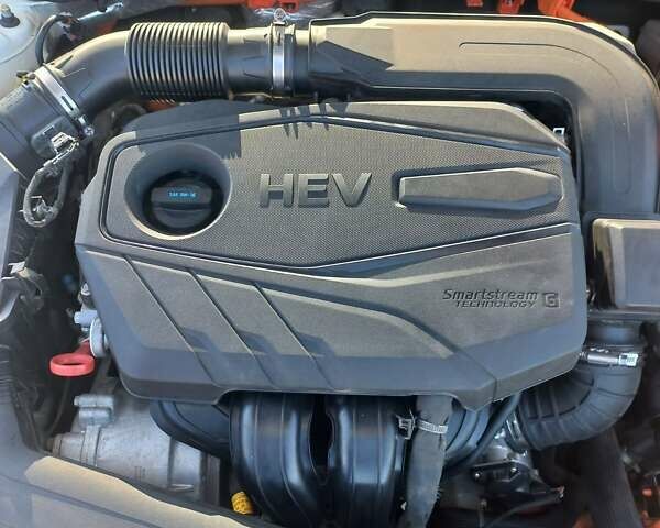 Белый Хендай Соната, объемом двигателя 2 л и пробегом 80 тыс. км за 21500 $, фото 34 на Automoto.ua