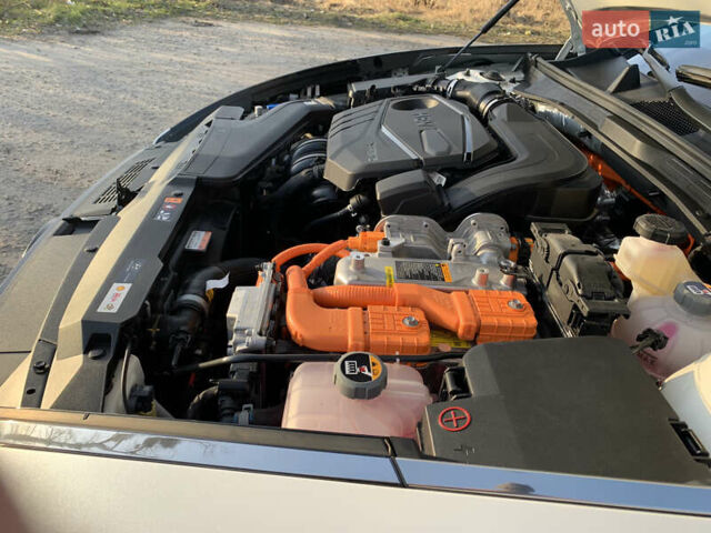 Белый Хендай Соната, объемом двигателя 2 л и пробегом 20 тыс. км за 27800 $, фото 27 на Automoto.ua