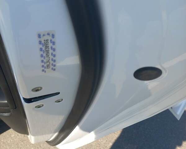 Белый Хендай Соната, объемом двигателя 2 л и пробегом 80 тыс. км за 21500 $, фото 45 на Automoto.ua