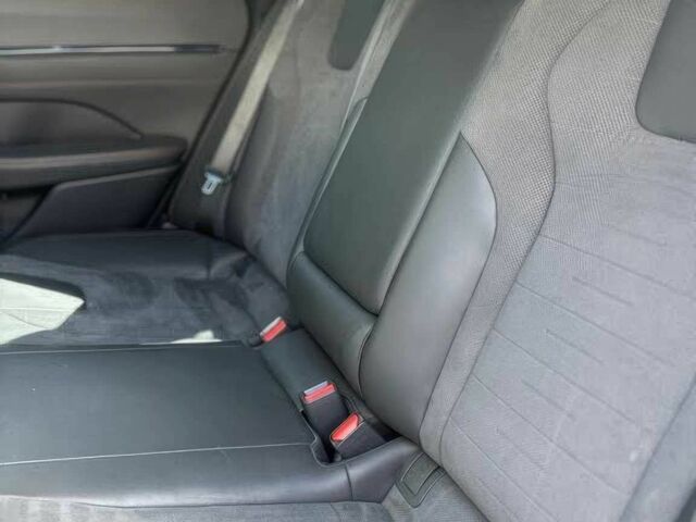 Білий Хендай Соната, об'ємом двигуна 2.5 л та пробігом 27 тис. км за 7600 $, фото 14 на Automoto.ua