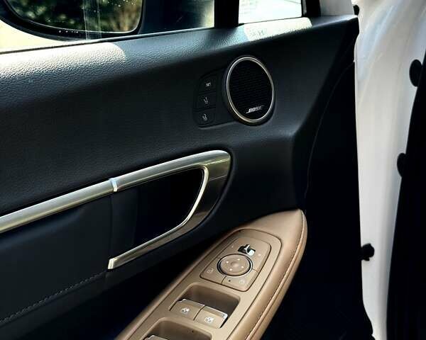 Белый Хендай Соната, объемом двигателя 2 л и пробегом 77 тыс. км за 27800 $, фото 20 на Automoto.ua