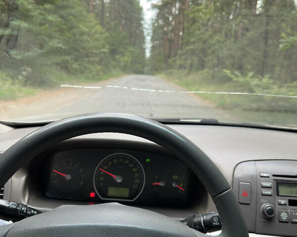 Бежевий Хендай Соната, об'ємом двигуна 2.36 л та пробігом 227 тис. км за 4700 $, фото 12 на Automoto.ua