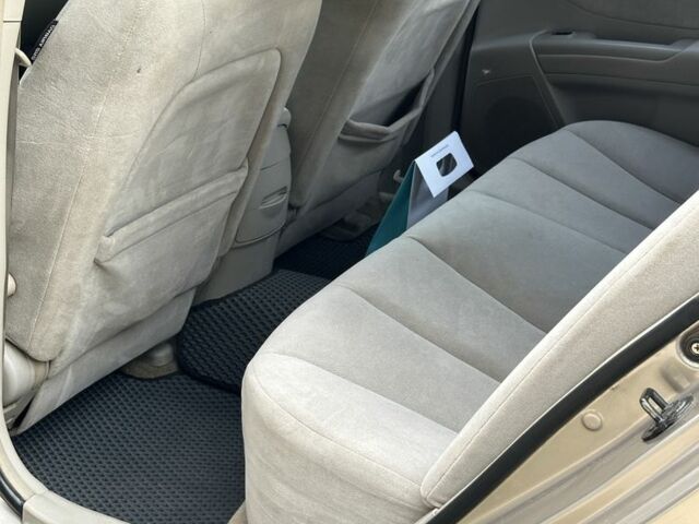 Бежевий Хендай Соната, об'ємом двигуна 2.4 л та пробігом 227 тис. км за 4700 $, фото 7 на Automoto.ua