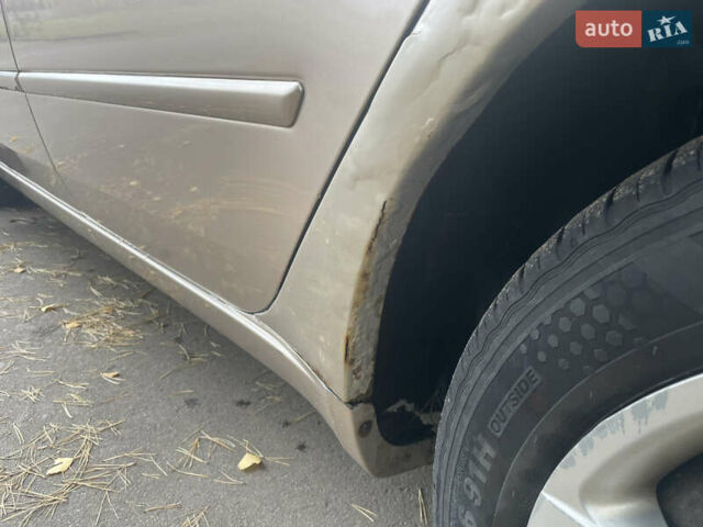 Бежевый Хендай Соната, объемом двигателя 2 л и пробегом 181 тыс. км за 4900 $, фото 10 на Automoto.ua