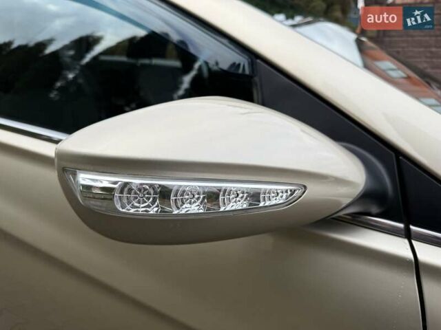 Бежевий Хендай Соната, об'ємом двигуна 2 л та пробігом 69 тис. км за 10750 $, фото 27 на Automoto.ua