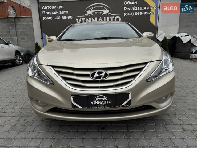 Бежевый Хендай Соната, объемом двигателя 2 л и пробегом 69 тыс. км за 10500 $, фото 6 на Automoto.ua