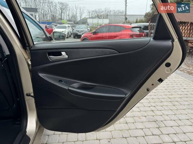 Бежевый Хендай Соната, объемом двигателя 2 л и пробегом 69 тыс. км за 10500 $, фото 23 на Automoto.ua