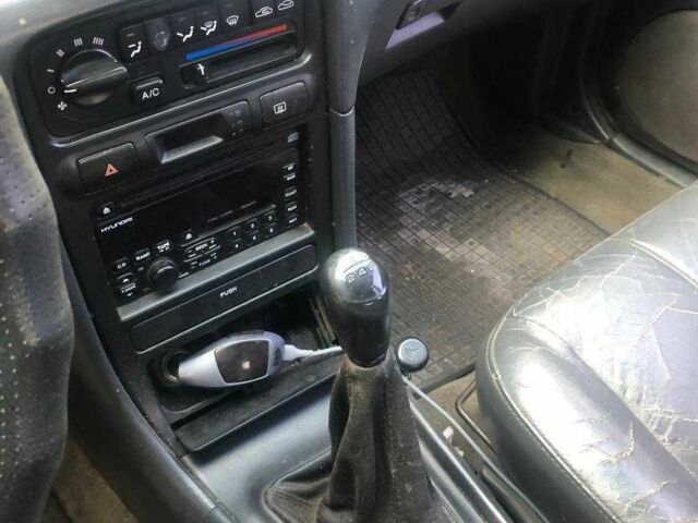 Черный Хендай Соната, объемом двигателя 2 л и пробегом 426 тыс. км за 2000 $, фото 13 на Automoto.ua