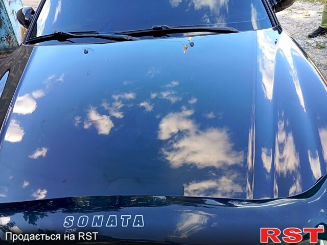 Черный Хендай Соната, объемом двигателя 2 л и пробегом 370 тыс. км за 4300 $, фото 8 на Automoto.ua