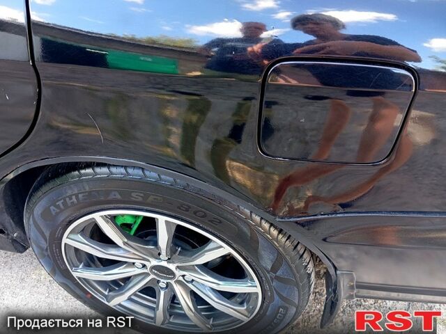 Черный Хендай Соната, объемом двигателя 2 л и пробегом 370 тыс. км за 4300 $, фото 9 на Automoto.ua