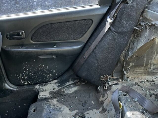 Черный Хендай Соната, объемом двигателя 2 л и пробегом 270 тыс. км за 1194 $, фото 5 на Automoto.ua