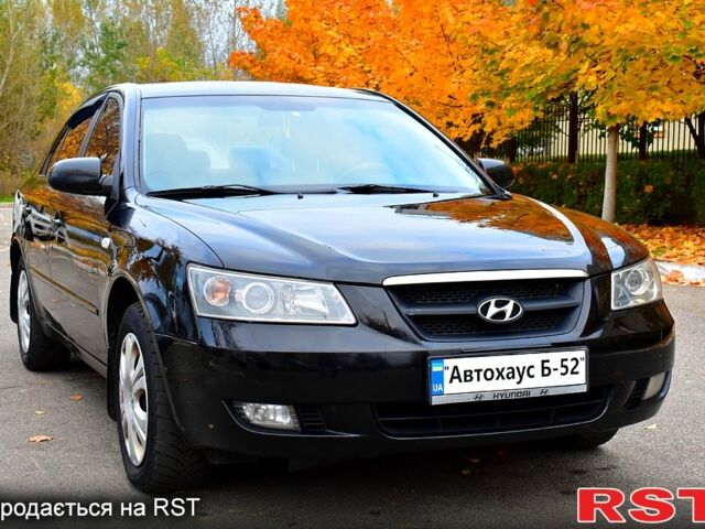 Хендай Соната 2006 у Києві на Automoto.ua Чорний Хендай Соната, об'ємом двигуна 2 л та пробігом 212 тис. км за 4800 $, фото 1 на Automoto.ua