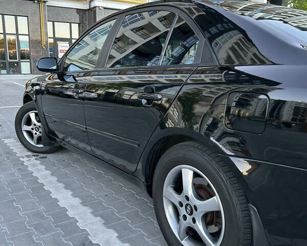 Чорний Хендай Соната, об'ємом двигуна 2 л та пробігом 252 тис. км за 5400 $, фото 8 на Automoto.ua