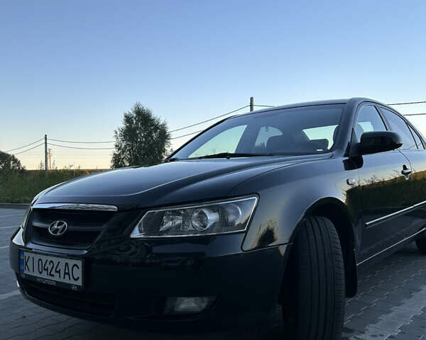 Чорний Хендай Соната, об'ємом двигуна 2 л та пробігом 252 тис. км за 5400 $, фото 14 на Automoto.ua