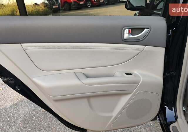 Хендай Соната 2006 у Буче на Automoto.ua Чорний Хендай Соната, об'ємом двигуна 3.34 л та пробігом 215 тис. км за 5999 $, фото 24 на Automoto.ua