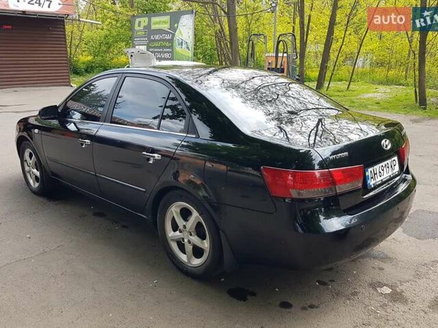 Хендай Соната 2006 у Ужгороді на Automoto.ua Чорний Хендай Соната, об'ємом двигуна 2.4 л та пробігом 290 тис. км за 7400 $, фото 25 на Automoto.ua