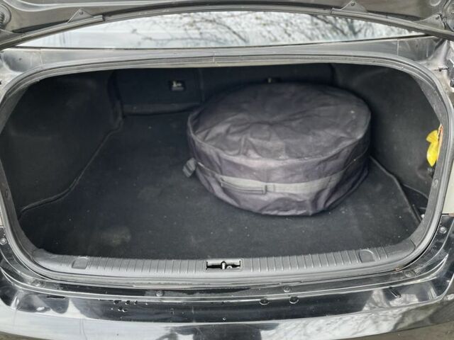 Чорний Хендай Соната, об'ємом двигуна 2 л та пробігом 280 тис. км за 5200 $, фото 18 на Automoto.ua