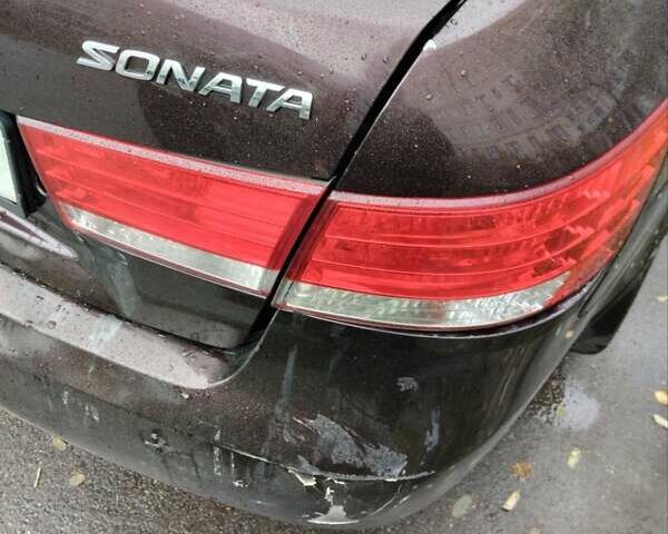 Чорний Хендай Соната, об'ємом двигуна 2 л та пробігом 353 тис. км за 3150 $, фото 3 на Automoto.ua